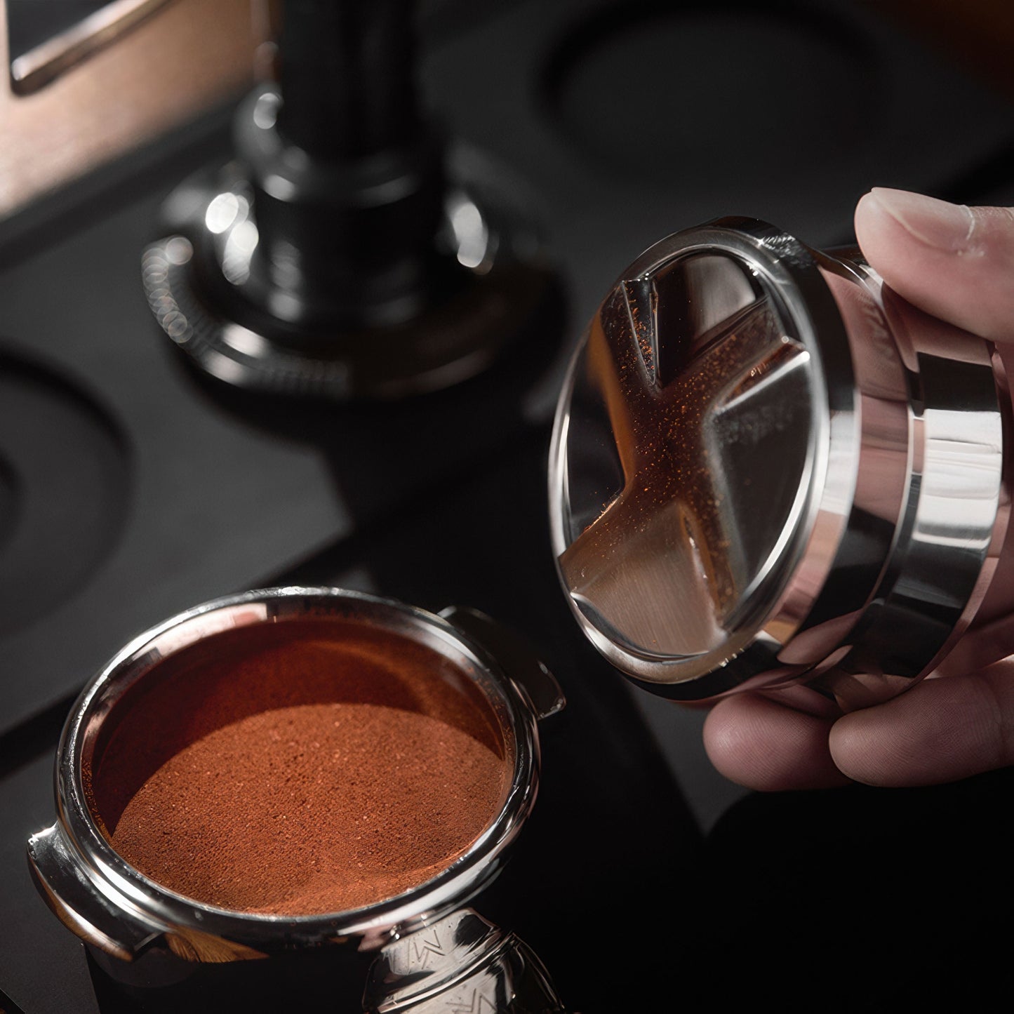 Titan Tamper And Distributor