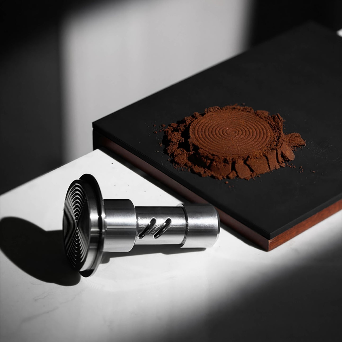 Titan Tamper And Distributor