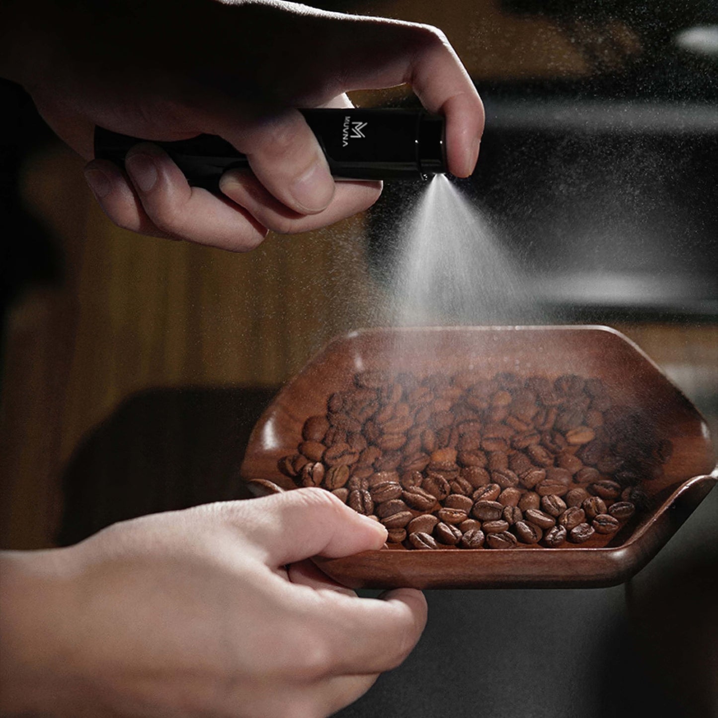 Anti-Static Coffee Grinder Spray Bottle - MUVNA