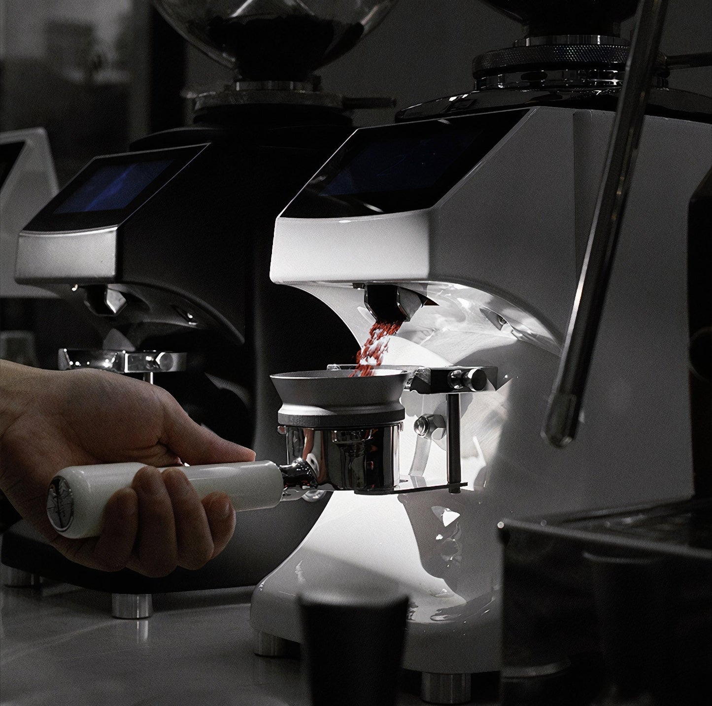 Barista Magnetic Espresso Dosing Funnel - MUVNA